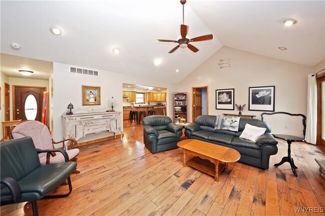 Building Photo - 922 Pletcher Rd