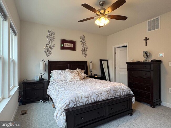 Building Photo - 7312 Mountaineer Dr