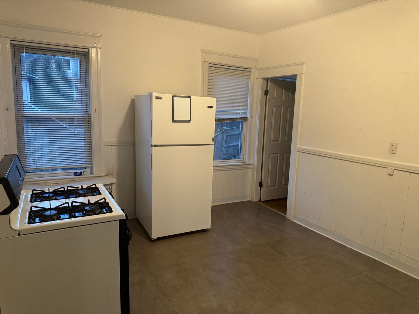 Building Photo - 34 Morningside Rd