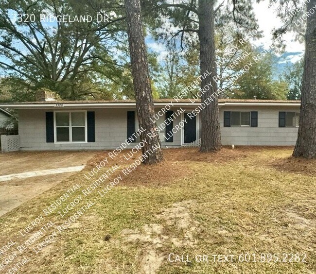Primary Photo - 3320 Ridgeland Dr
