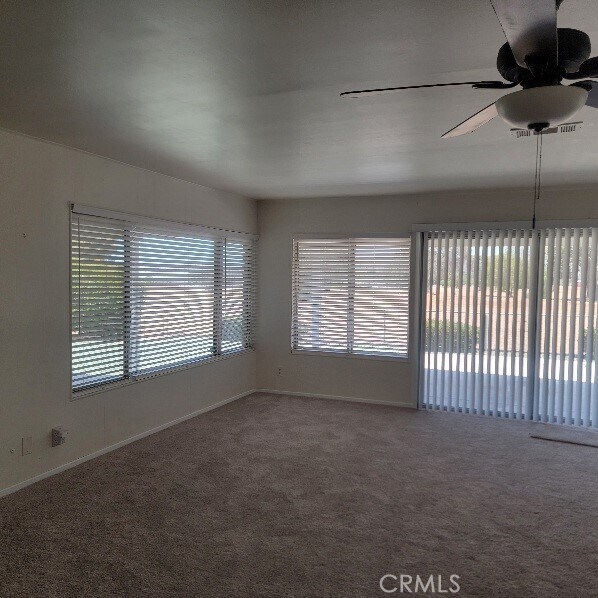 Building Photo - 28894 Portsmouth Dr