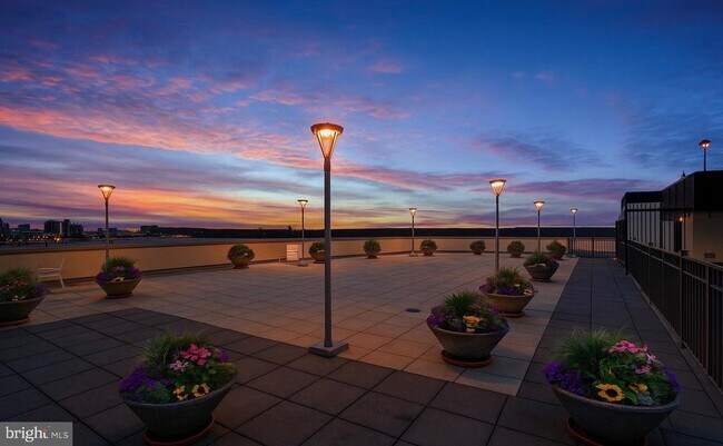 Building Photo - 4242 East-West Hwy