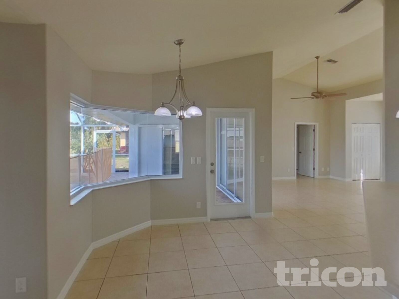 Building Photo - 4090 W Price Blvd