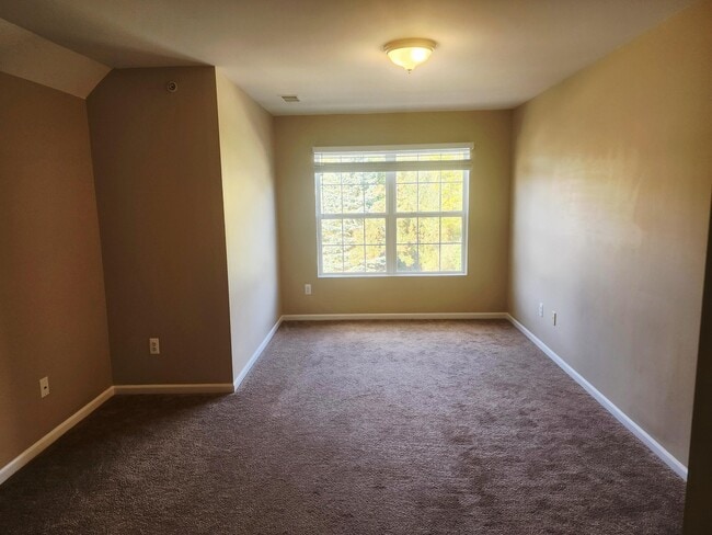 Building Photo - 55439 Ambassador Ct