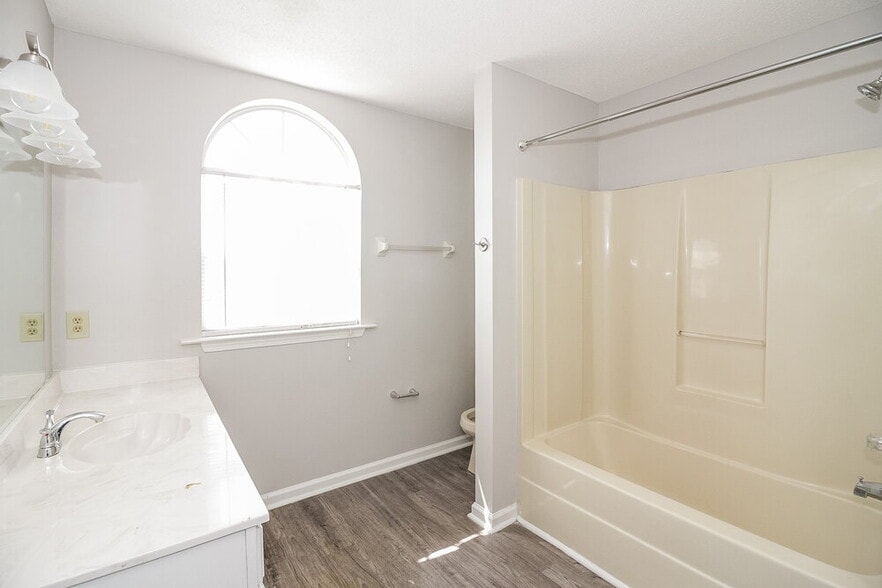 Building Photo - 7899 Brady Creek Cove