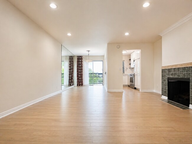 Building Photo - West Hollywood 1-Bedroom with Private Balcony, Rooftop Pool & City Views