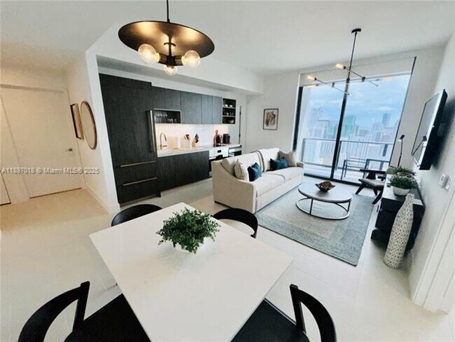 Building Photo - 159 NE 6th St