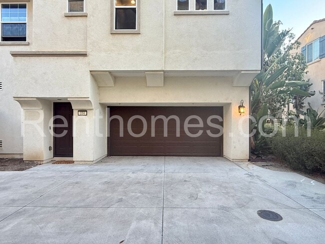 Building Photo - 5080 Tranquil Way