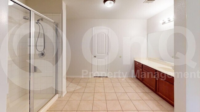 Building Photo - 1309 Basswood Ln