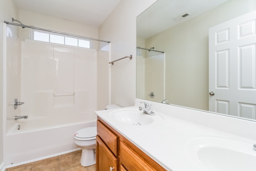 Building Photo - 3432 Hamberton Cir