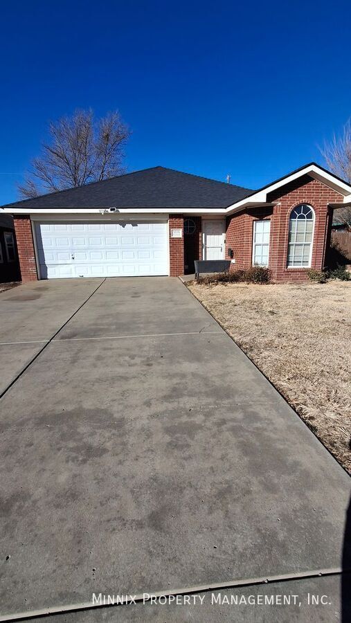 Building Photo - 3616 Pine St