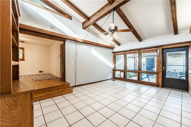 Building Photo - Updated White Rock Lake Area Duplex