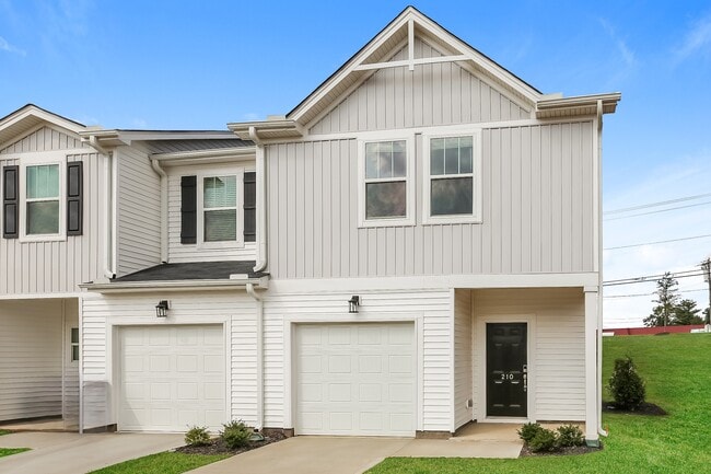 Building Photo - 226 Telford Dr