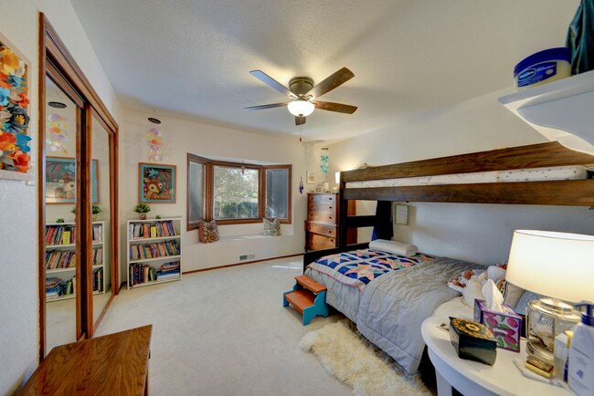 Building Photo - Stunning 4-Bedroom Albuquerque Foothill Ho...