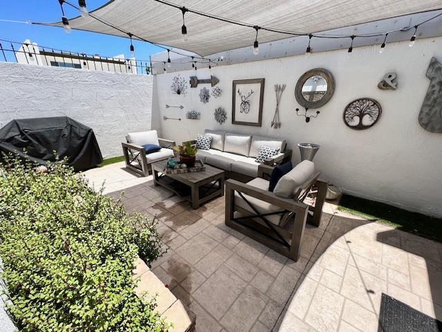 Building Photo - 7734 E Minnezona Ave