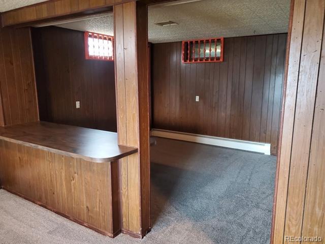 Building Photo - 613 Central Ave