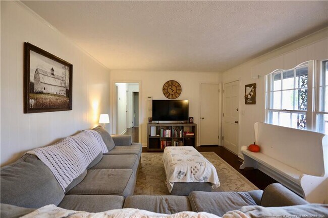 Building Photo - 948 Pinebluff Lake Rd