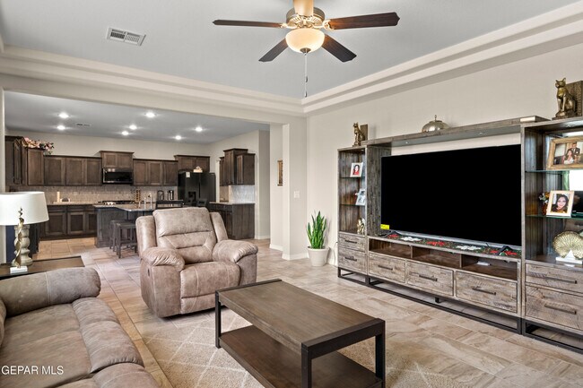 Building Photo - 12776 Hidden Edge Dr