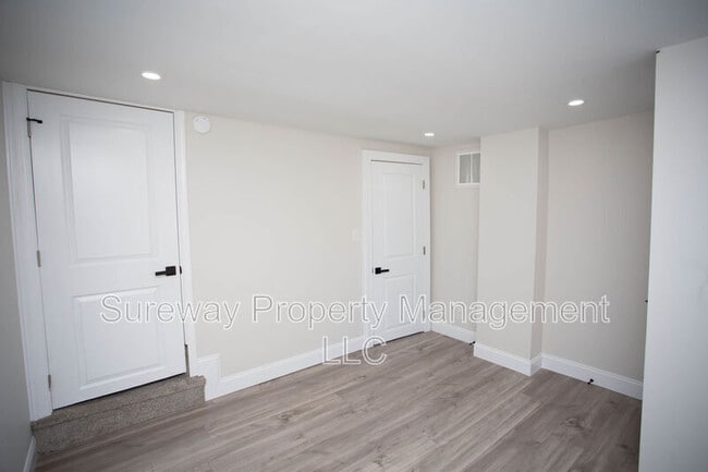 Building Photo - 200 Chestnut St