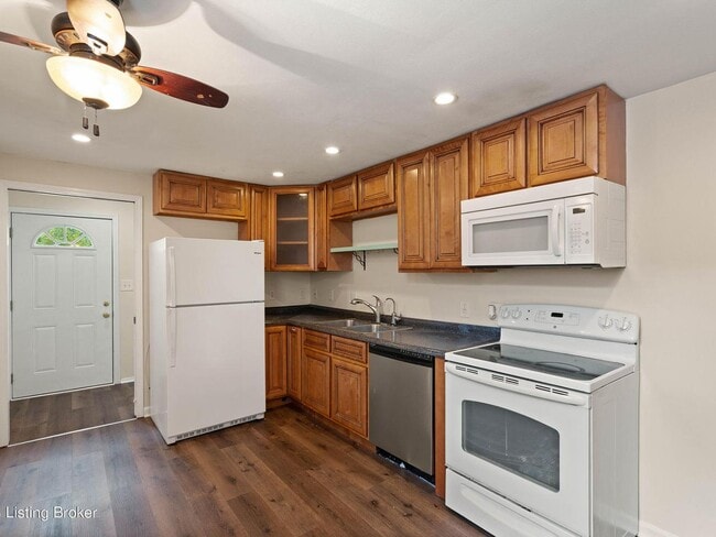 Building Photo - 1406 Walter Ave