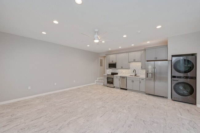 Building Photo - Peaceful Retreat! Just minutes from Niceville!