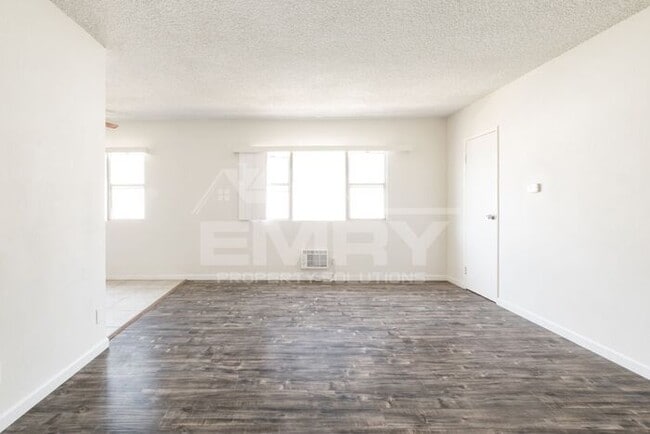 Building Photo - Newly 2 bed 1 bath Apartment in Inglewood ...