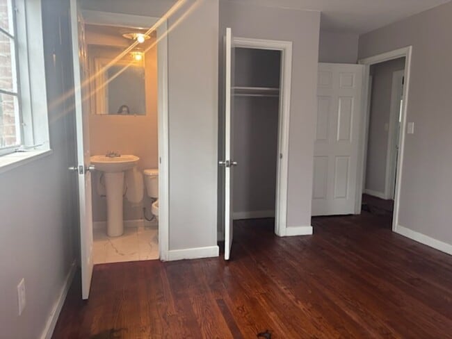 Building Photo - 245 Sykes Rd