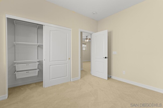 Building Photo - 11370 Stable Glen Pl