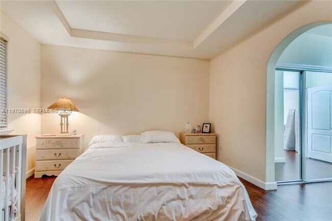 Building Photo - 11264 NW 54th Terrace