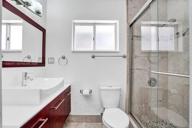 Building Photo - 13015 Biscayne Island Terrace