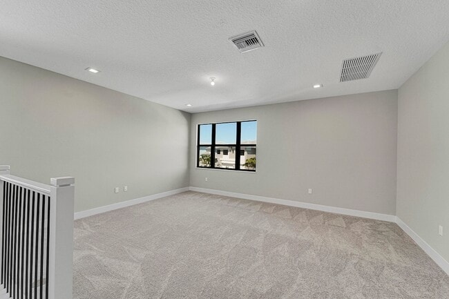 Building Photo - 13045 Feathering Wy