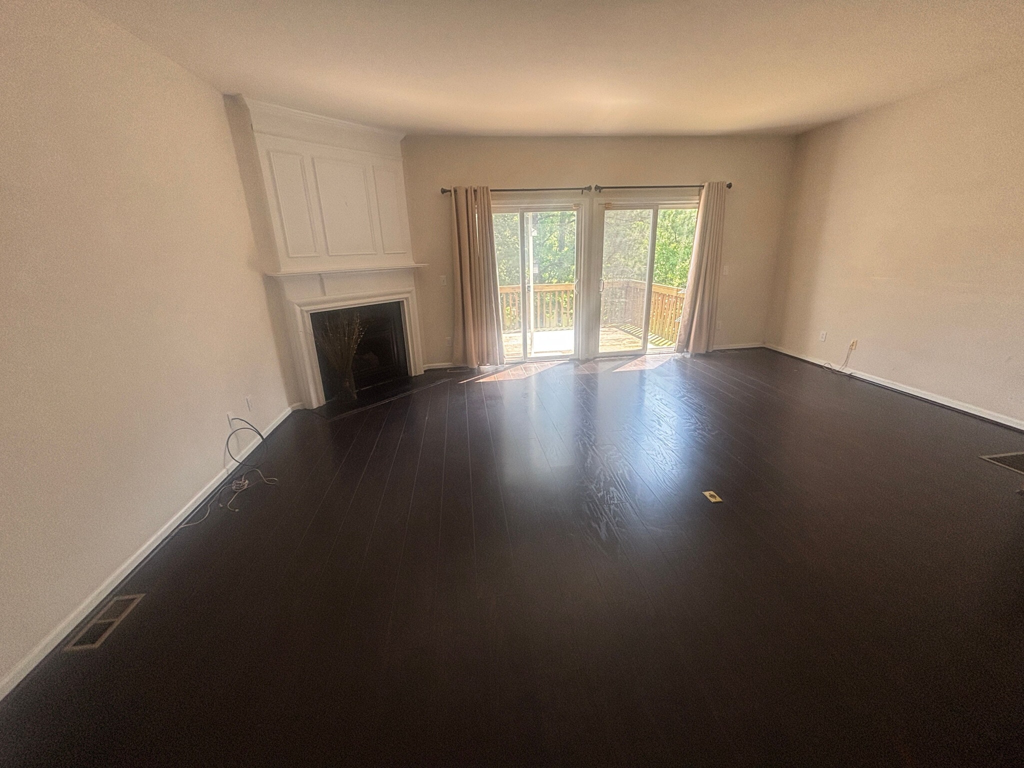Building Photo - Room in Townhome on Ruby Walk Dr