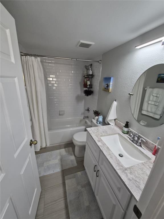 Building Photo - 658 Green Valley Rd