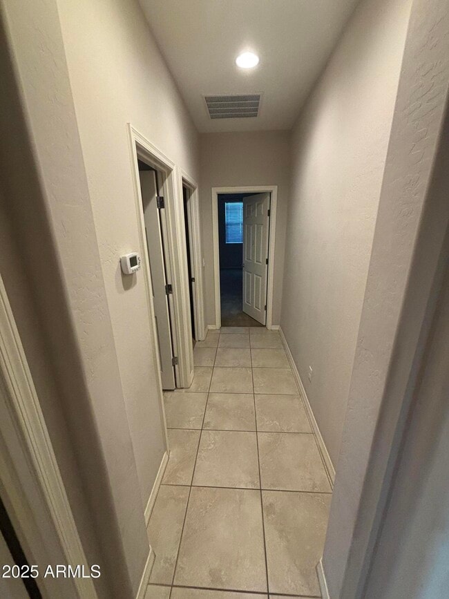 Building Photo - 8778 N 89th Dr