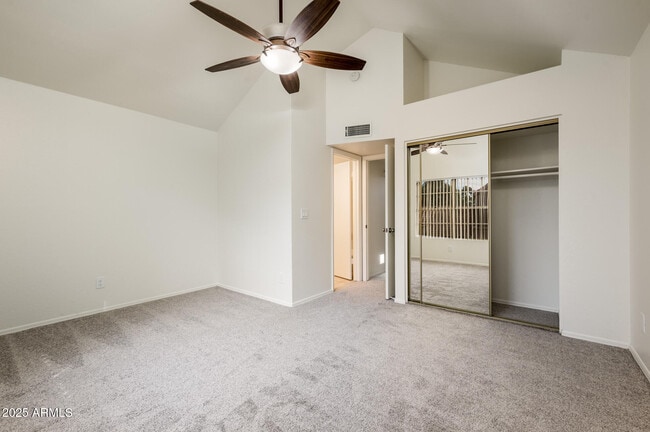 Building Photo - 4601 N 102nd Ave