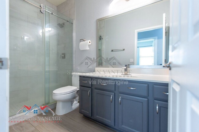 Building Photo - 3068 E Ravenswood Dr