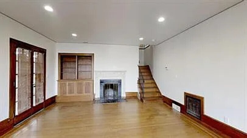 Building Photo - 3273 Kempton Ave