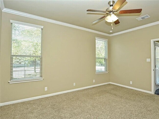 Building Photo - 9512 Solana Vista Loop