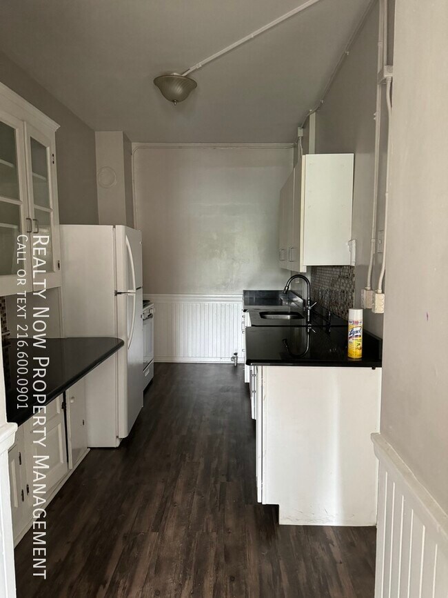 Building Photo - 4088 Erie St