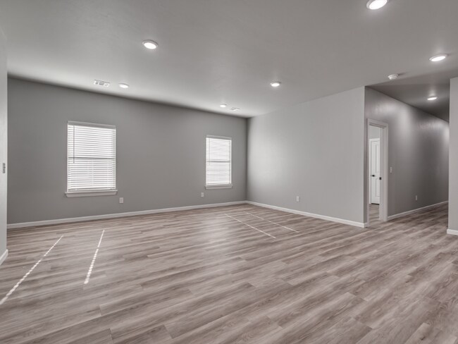 Building Photo - 2805 Josie Cir