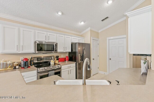 Building Photo - 1408 Tintern Ln