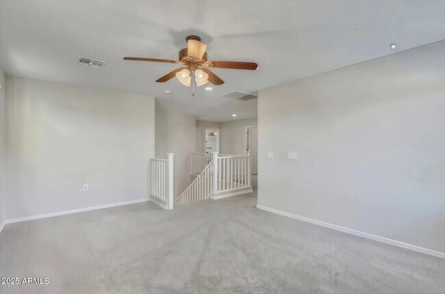 Building Photo - 7538 W Redbird Rd