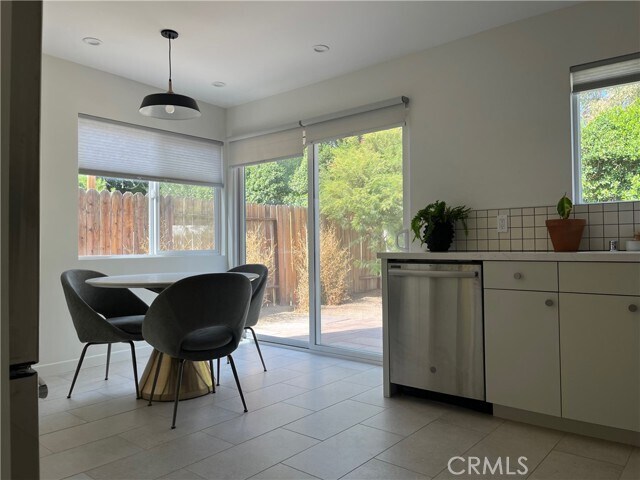 Building Photo - 43342 Callaway Ct