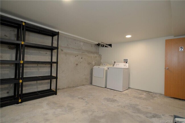 Building Photo - 361 Gregory St