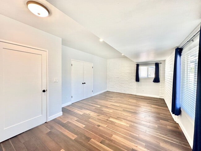 Building Photo - Beautifully Updated & Remodeled Single-Story Country Home with Detached Guest Home Unit on Gated ...