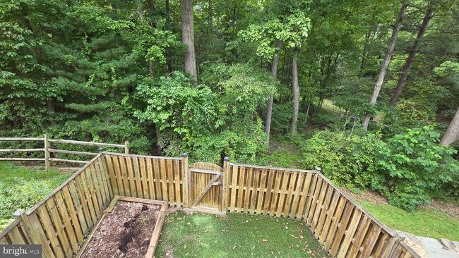 Building Photo - 6638 Greenleigh Ln