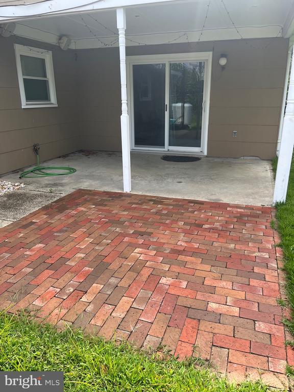Building Photo - 3506 Mullin Ln