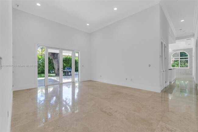 Building Photo - 17910 SW 80th Ave
