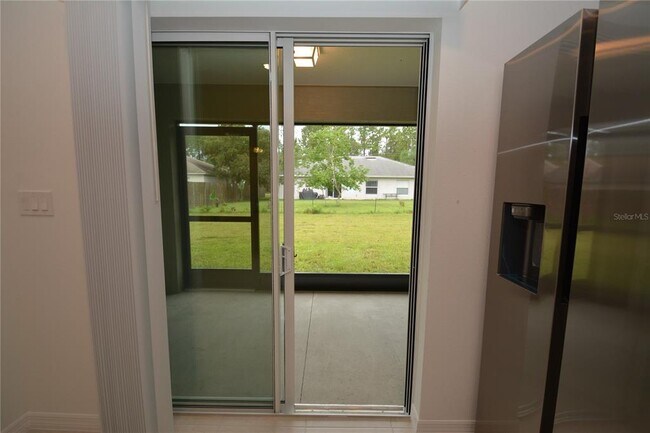 Building Photo - 14 Unimay Ct