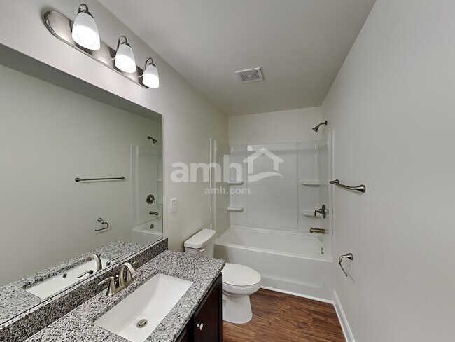 Building Photo - 6188 Bridlewood Ln